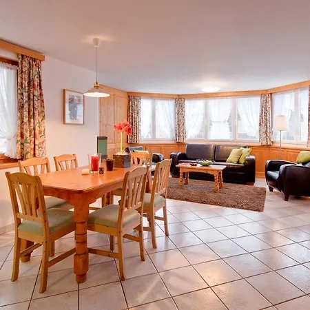 Chalet Valaisan צרמט